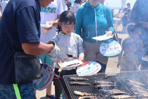 イワシの丸干しの提供